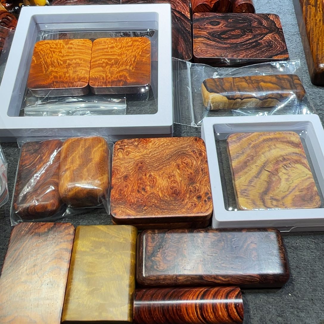 稳定木牌子，手把，一物一拍