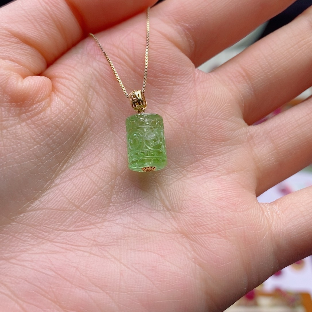 18K金镶嵌吊坠(不含链)碧玺碧玺吊坠yy