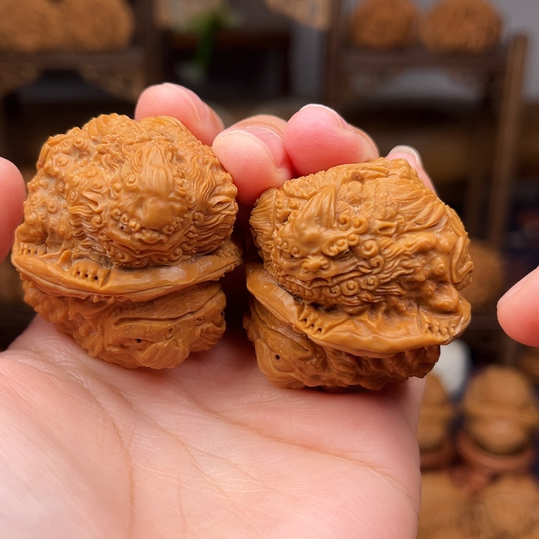 核桃把件刘**子111111111111111