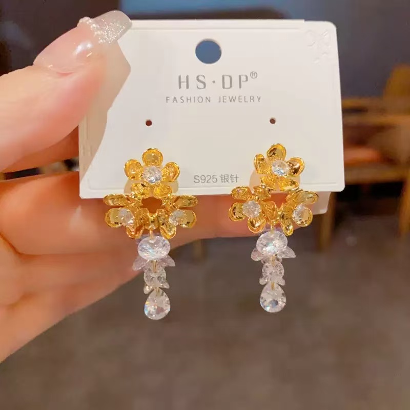 纯铜耳饰 耳钉小众日韩轻奢千金风长款彩色流苏耳扣女法式手工