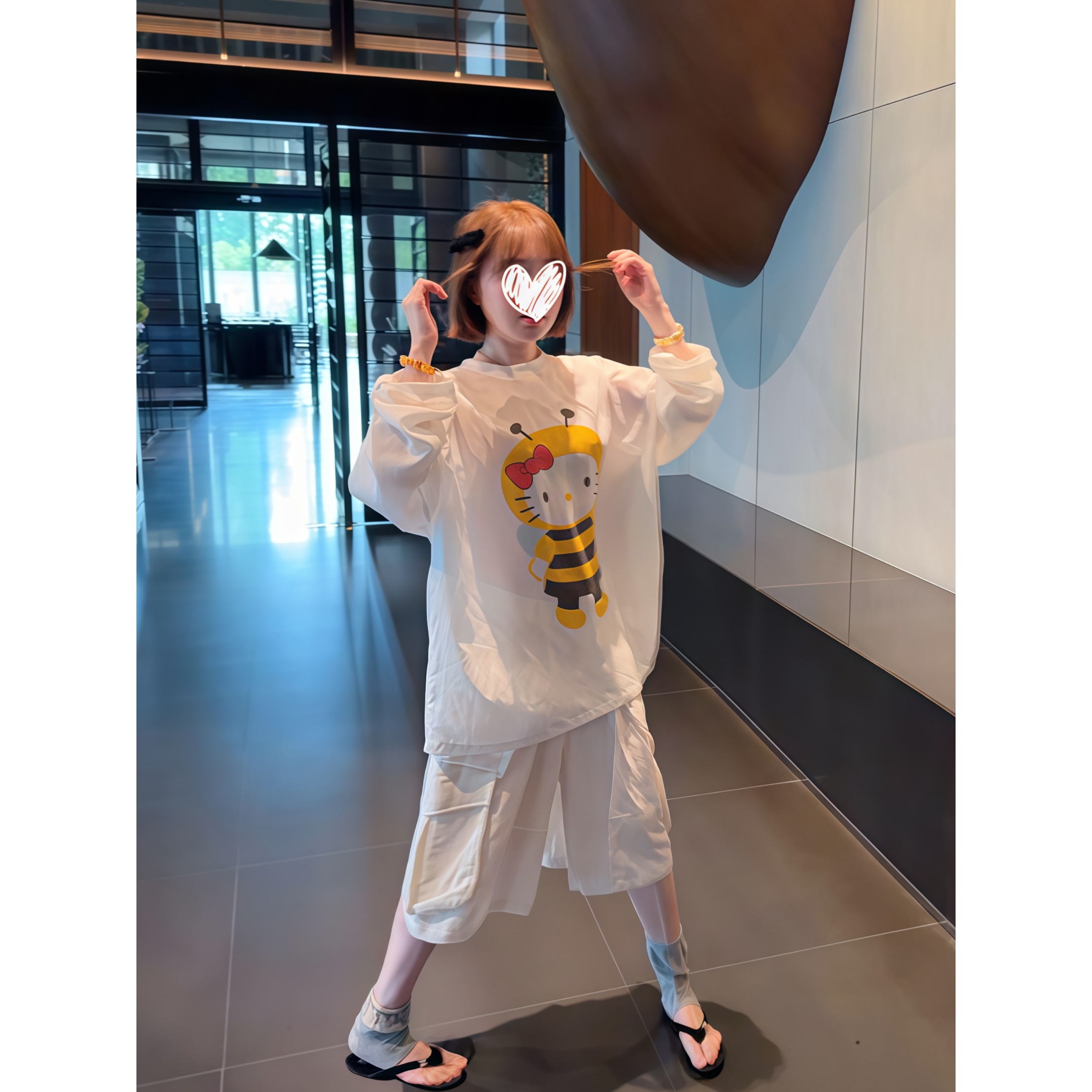 夏季新款休闲慵懒风宽松小蜜蜂印花长袖T恤上衣26218#
