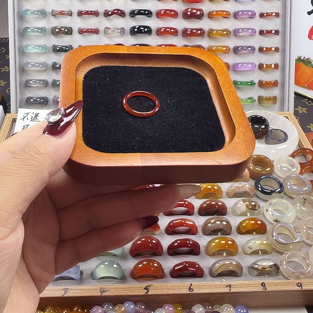 玛瑙/玉髓未镶嵌戒指A8不退换16.6港13+