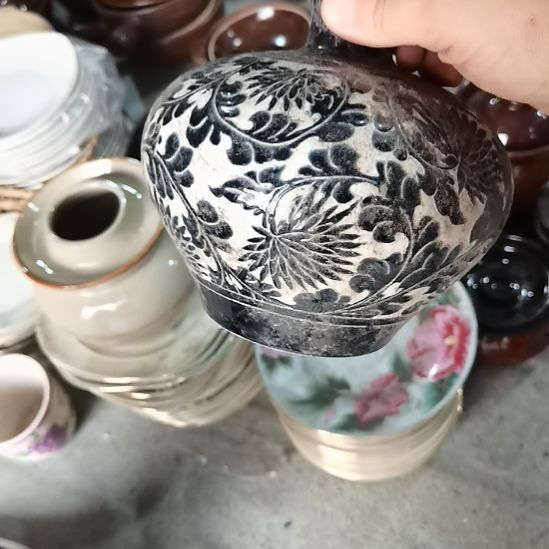 瓷器微瑕不退不换