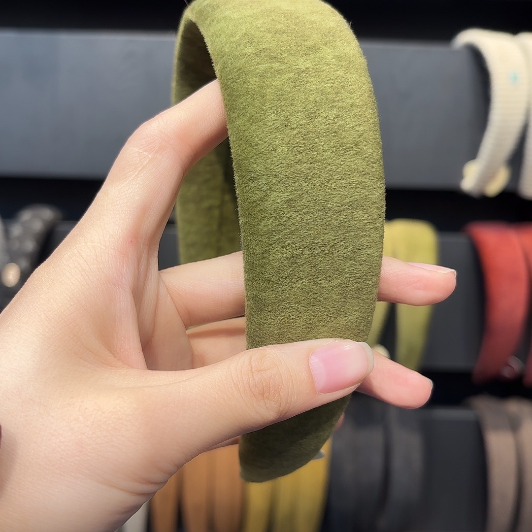 布艺非金属绿色发箍麂皮绒