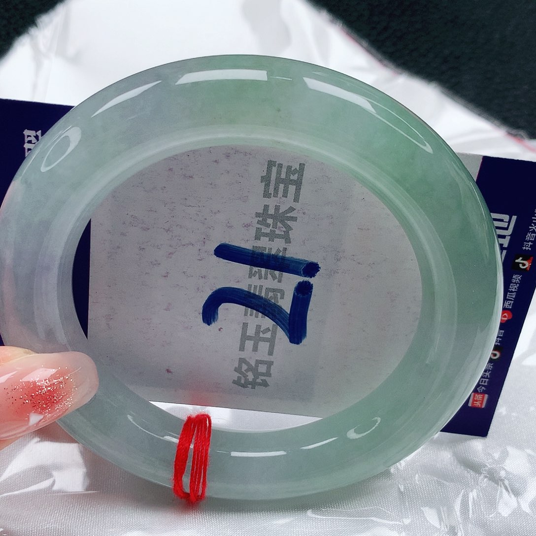 翡翠手镯未镶嵌缅甸天然a货翡翠