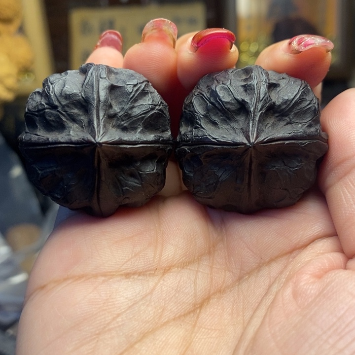 吊坠文玩核桃10南瓜四棱有沙眼地闷