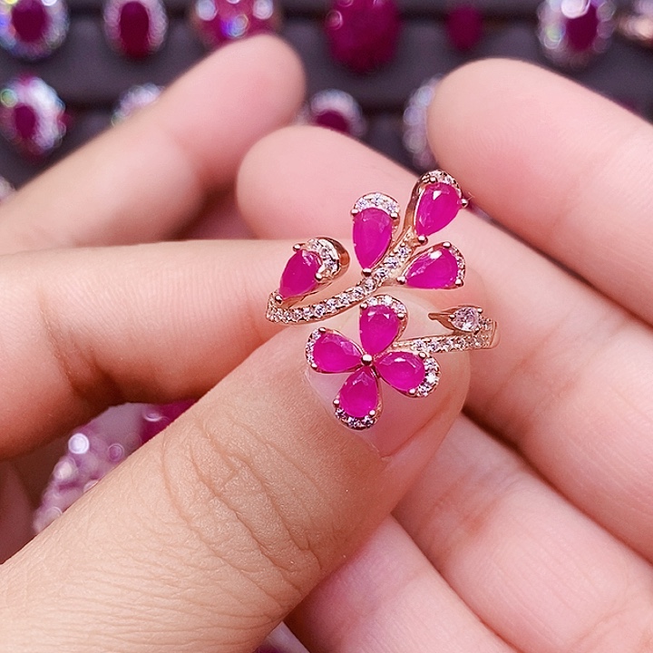 银S925镶嵌戒指红宝石