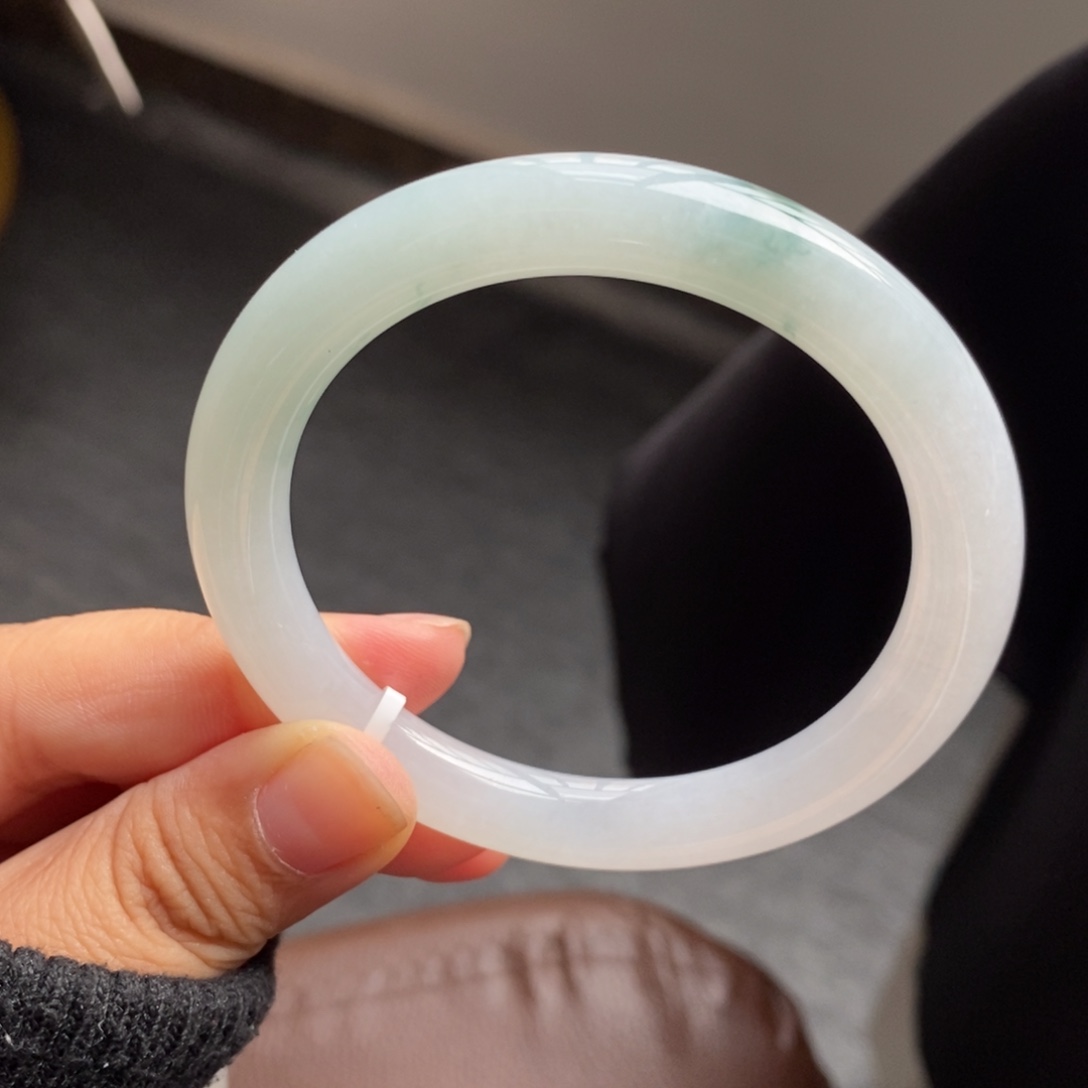 翡翠手镯未镶嵌14000-54-8.8-8.7