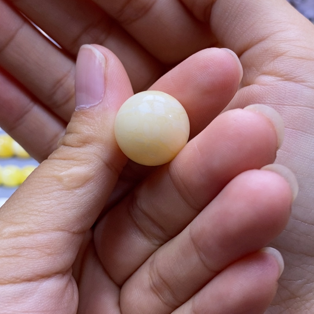 琥珀未镶嵌珠宝奇石漏**流