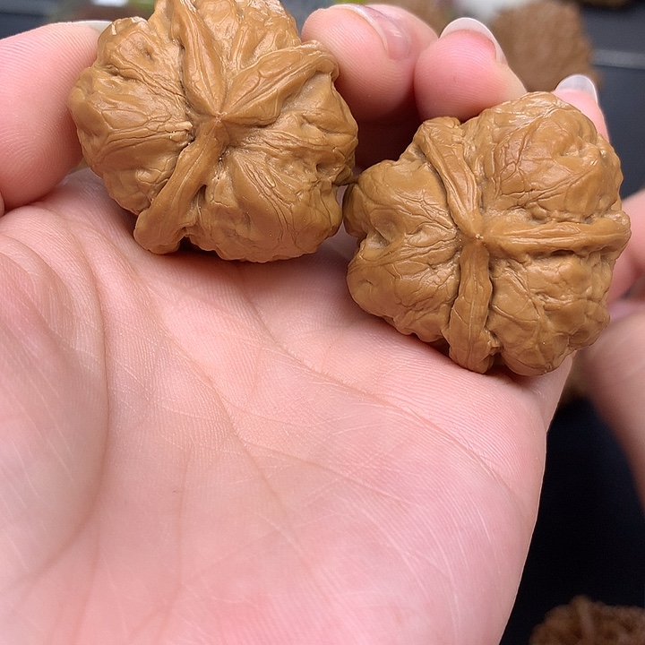 吊坠文玩核桃伟35三棱