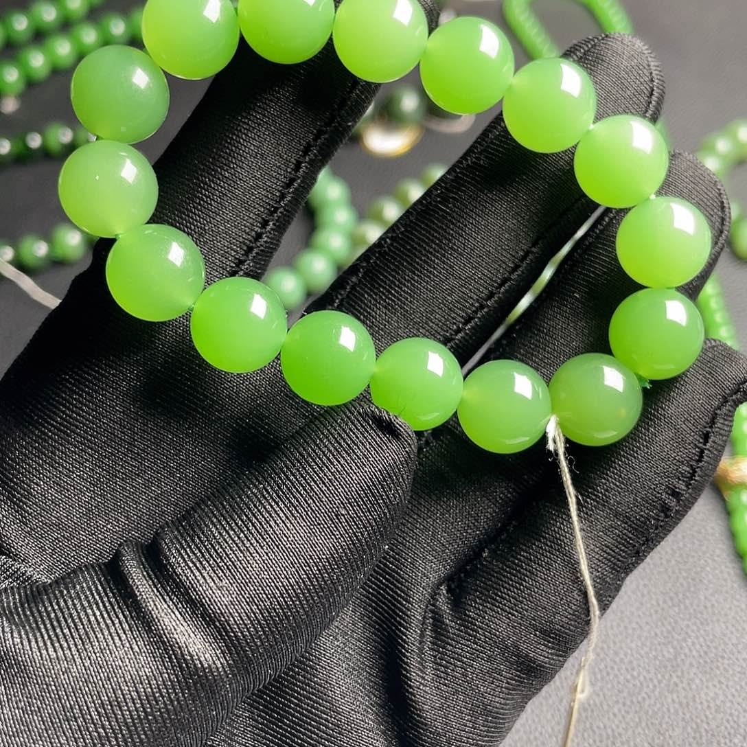 城***围和田玉未镶嵌手串