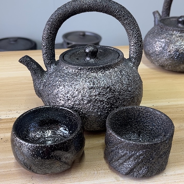 怱***客白膳泥和独连碳荥经黑砂提梁壶一把