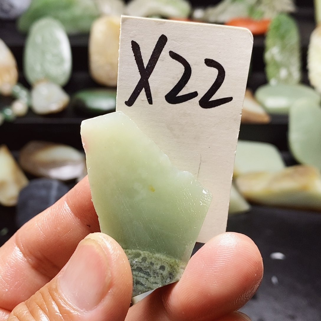 和田玉（糖玉）未镶嵌珠宝半成品