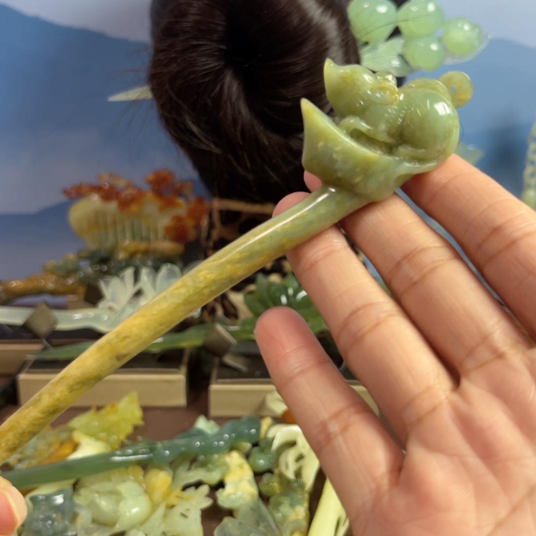 蛇纹石玉发饰合金