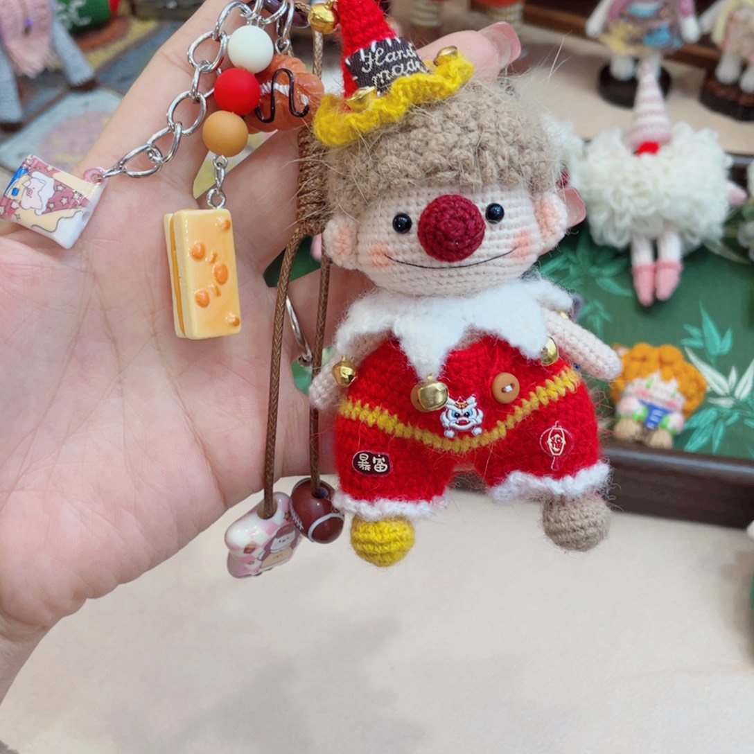编织品羊毛线小丑挂件