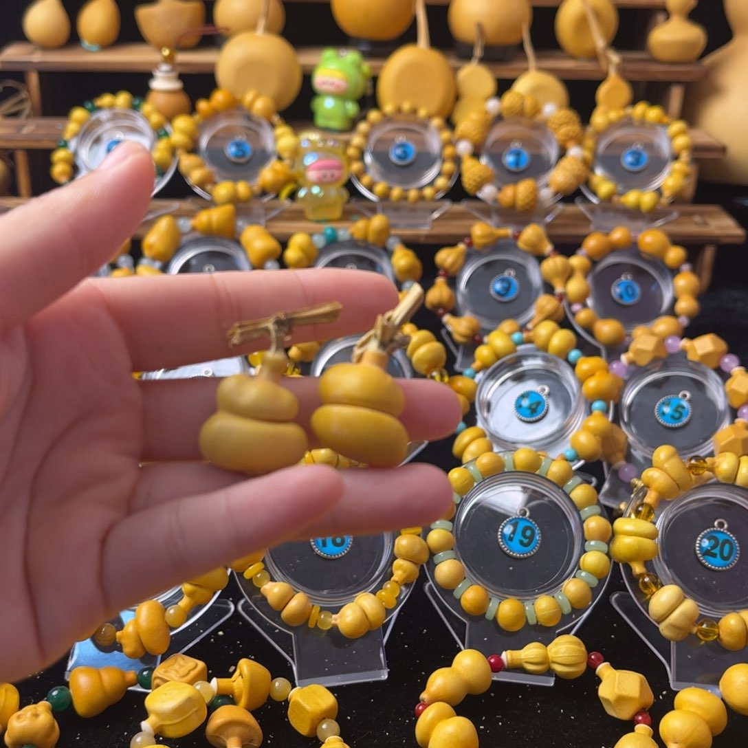 小*两颗小钱袋单品