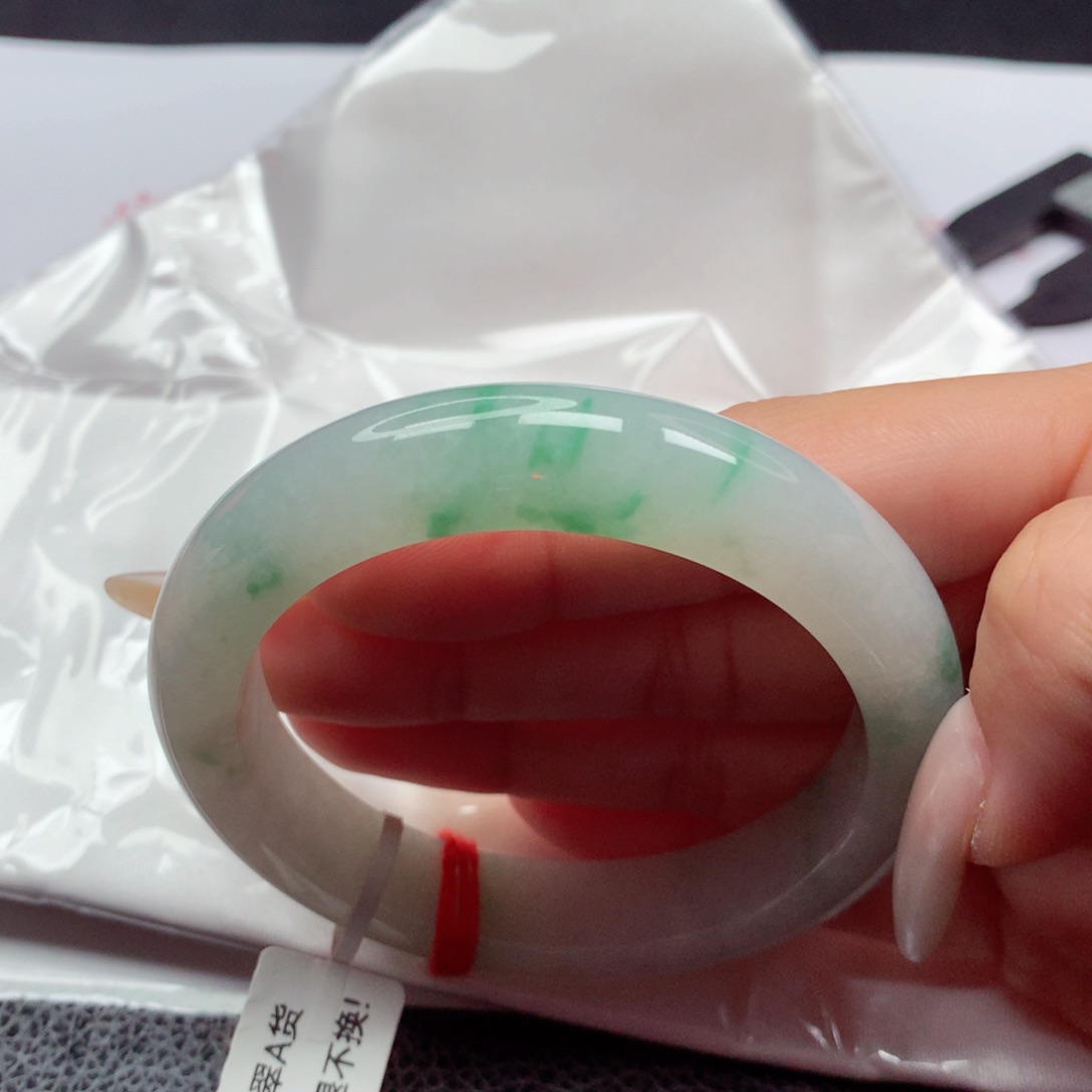 未镶嵌手镯翡翠55