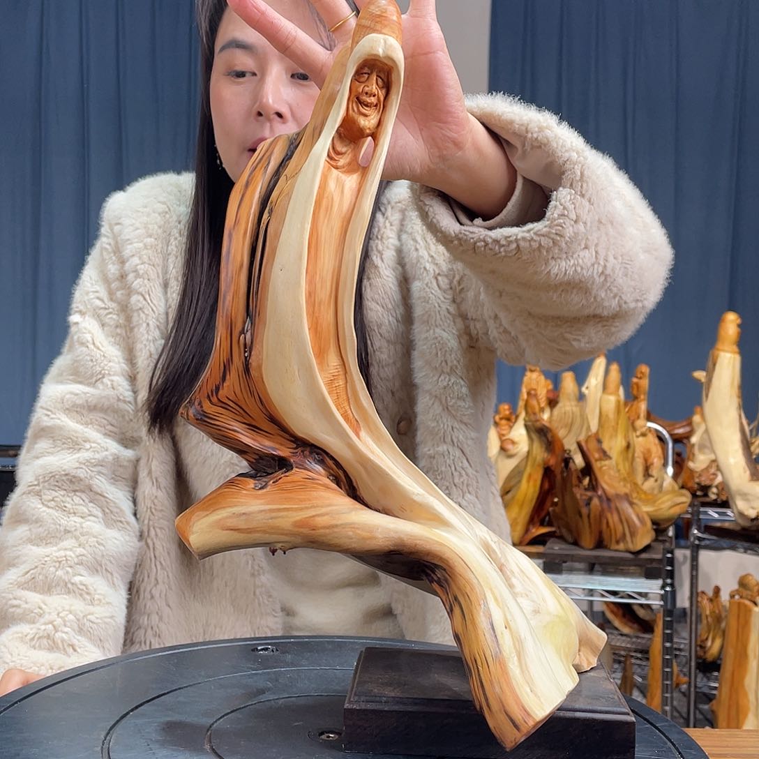 柏木（崖柏）随型艺术根雕