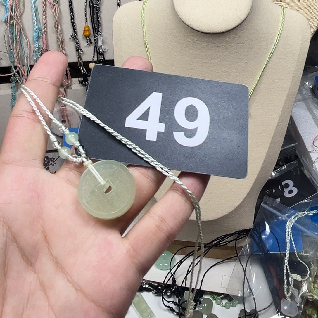 蛇纹石玉合金颈饰