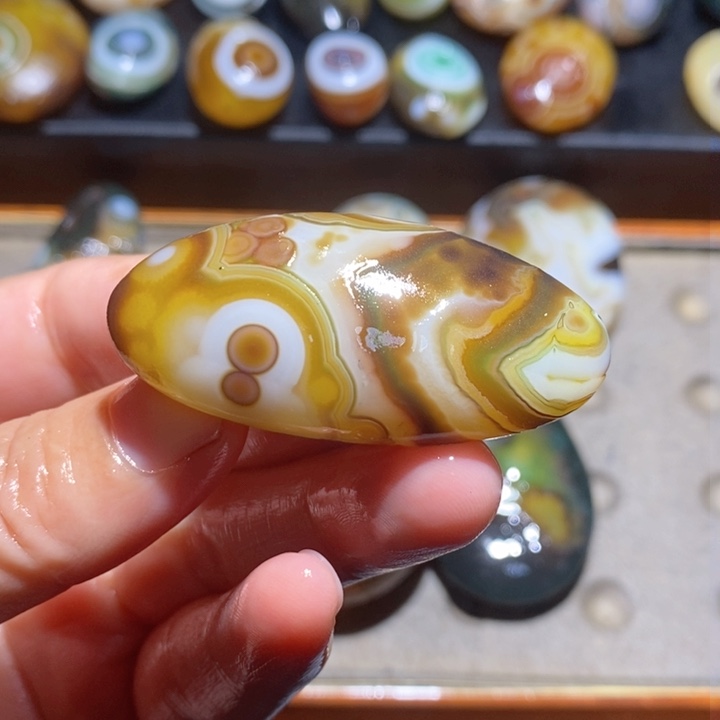 未镶嵌玛瑙/玉髓珠宝半成品127