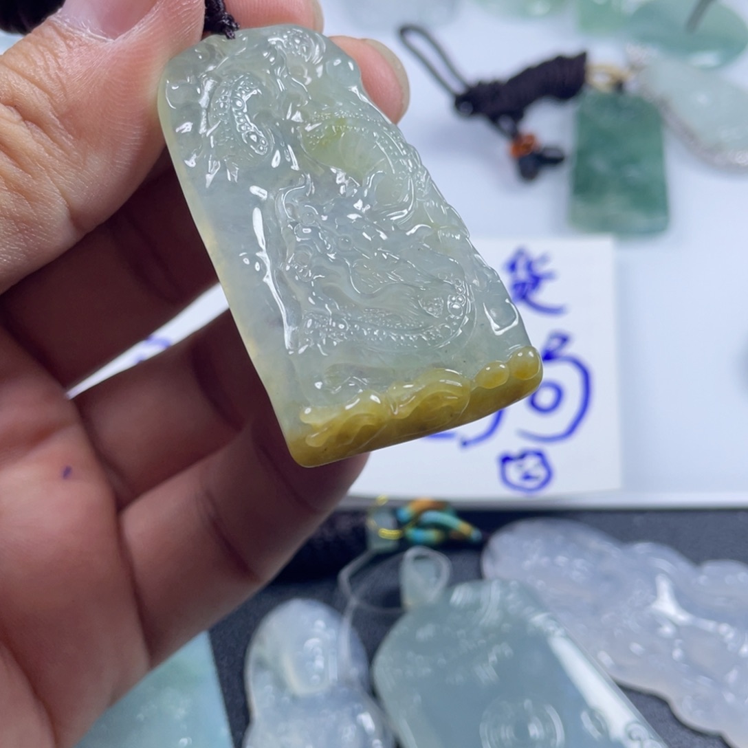 吊坠(不含链)未镶嵌翡翠Y*?…………