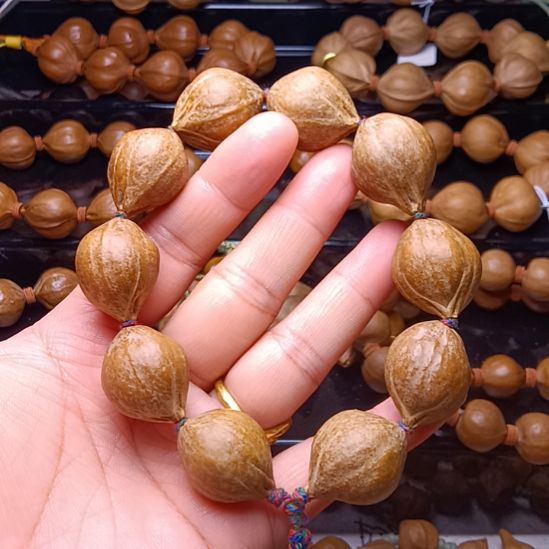 橄榄核手串/手链橄榄核手串铁核蒜头1.9左右福利