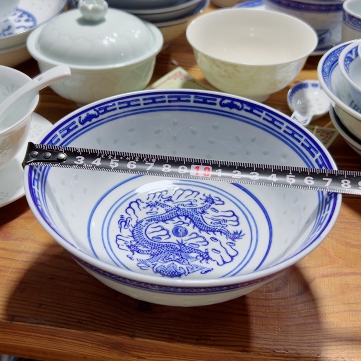 碗青花玲珑7寸面碗