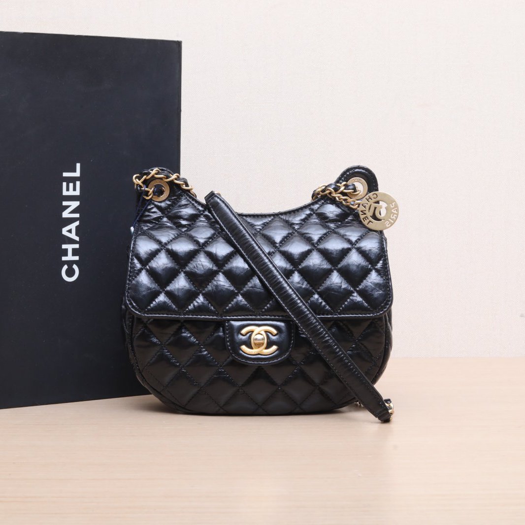 99新 Chanel/香奈儿 小花6欢 24C天猫精灵 嬉皮包黑色芯片开 