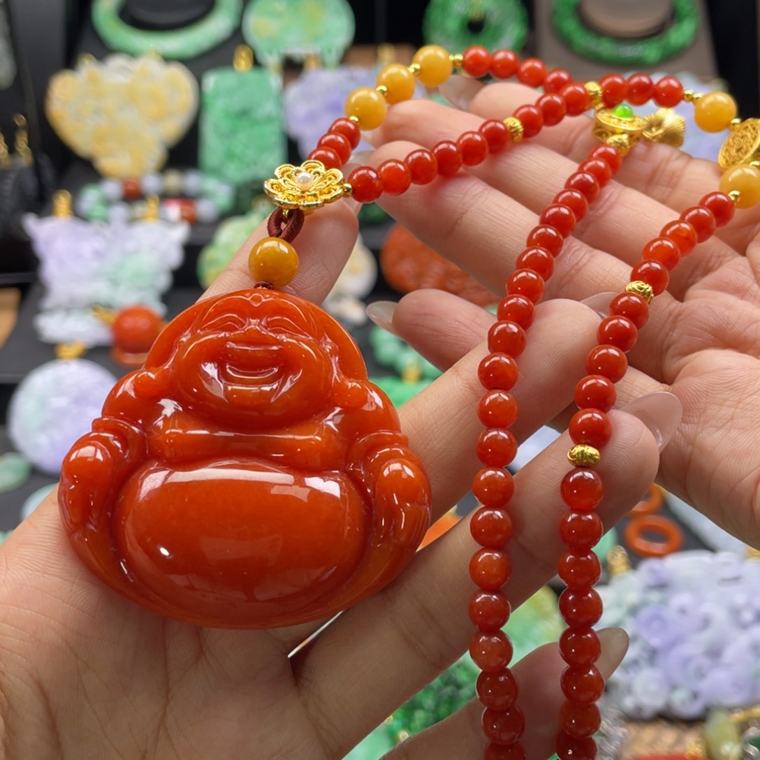 刘***妞翡翠未镶嵌颈饰代编织