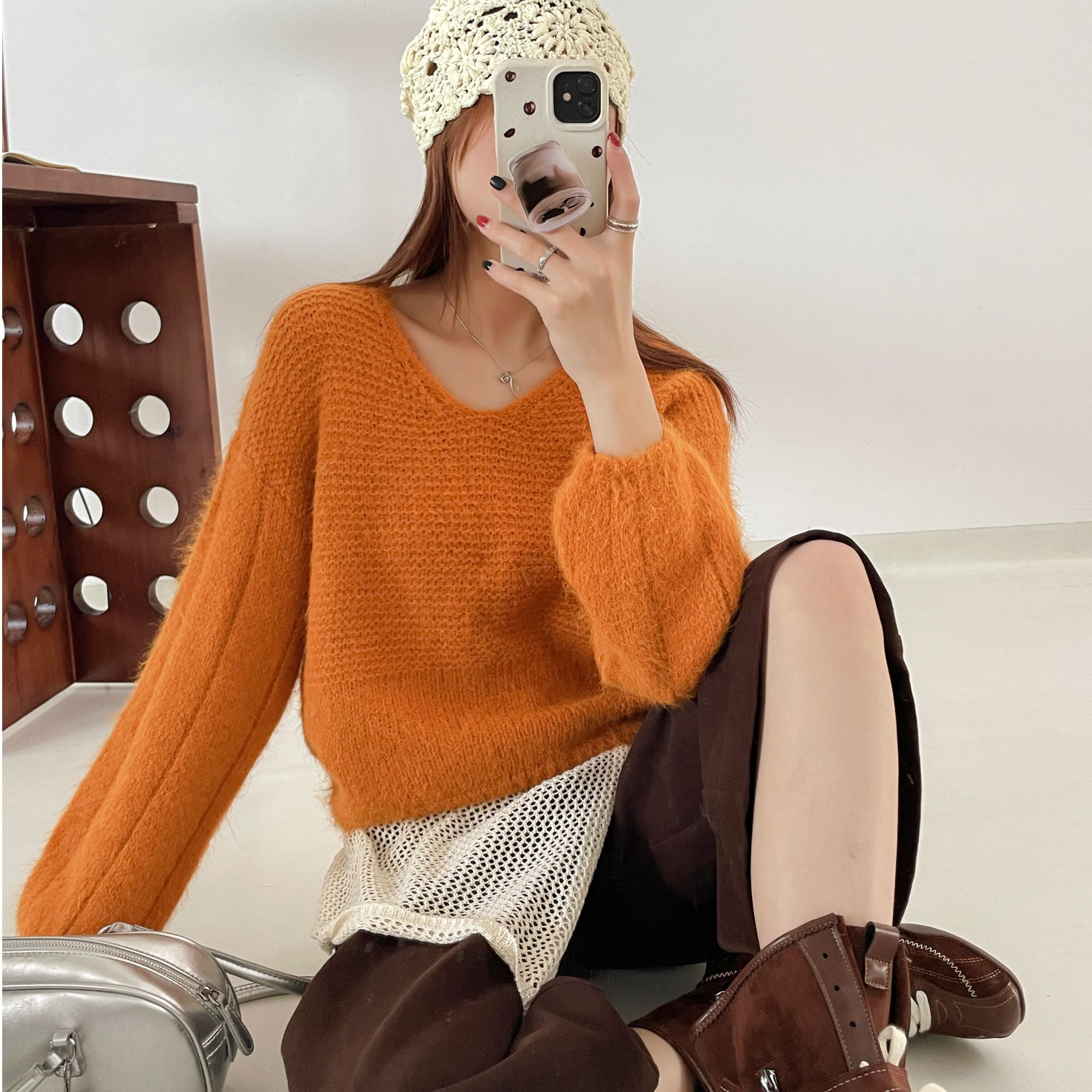 韩系慵懒风V领高级感套头长袖针织衫女2025秋冬新款洋气减龄毛衣