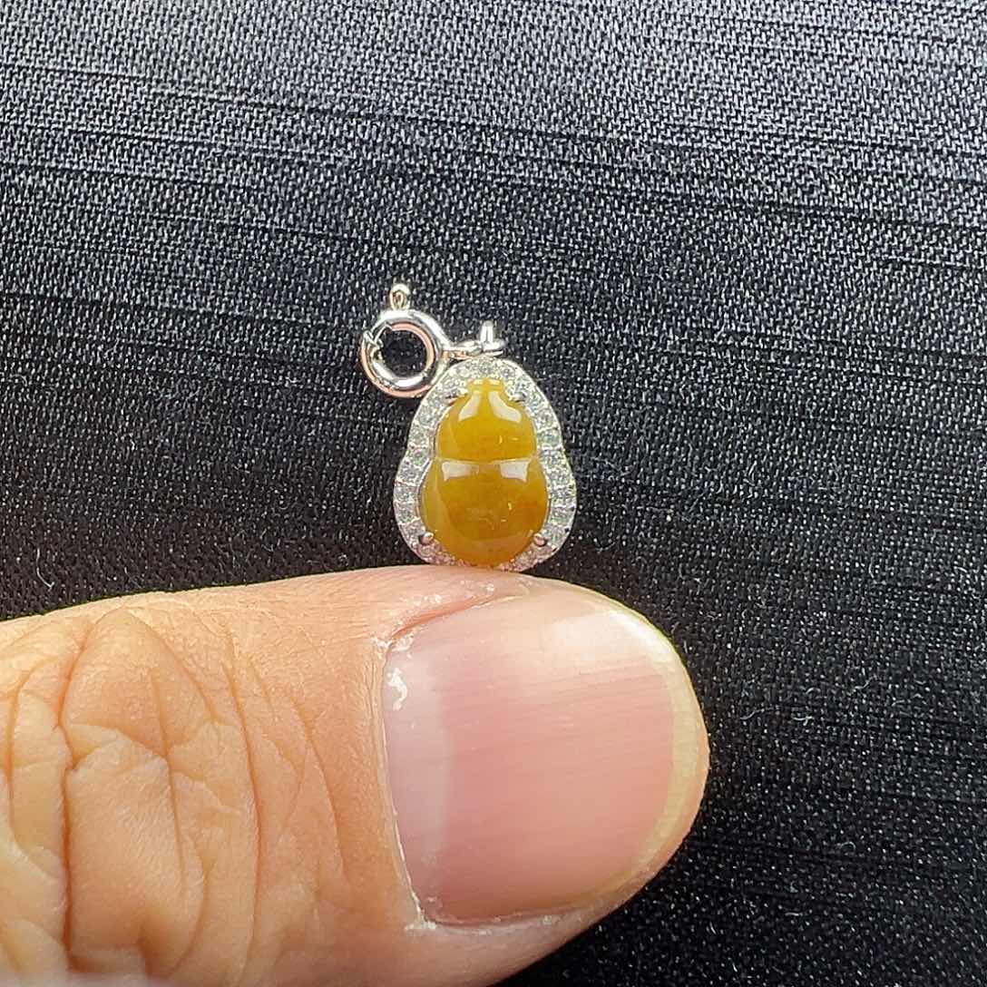 翡翠颈饰银S925镶嵌翡翠