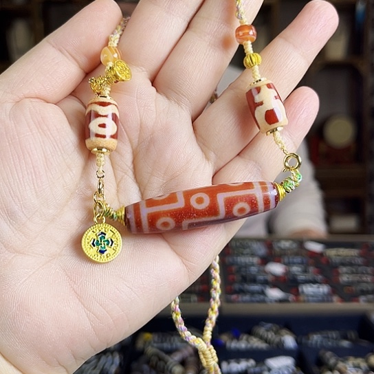 玛瑙/玉髓颈饰合金Y**亚