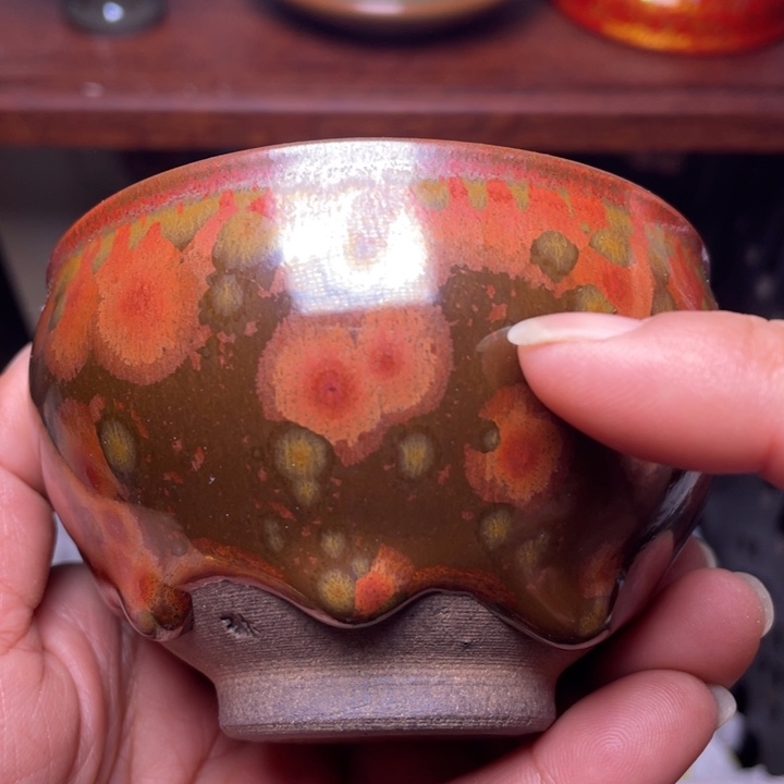 茶盏你是谁呢是吗不是