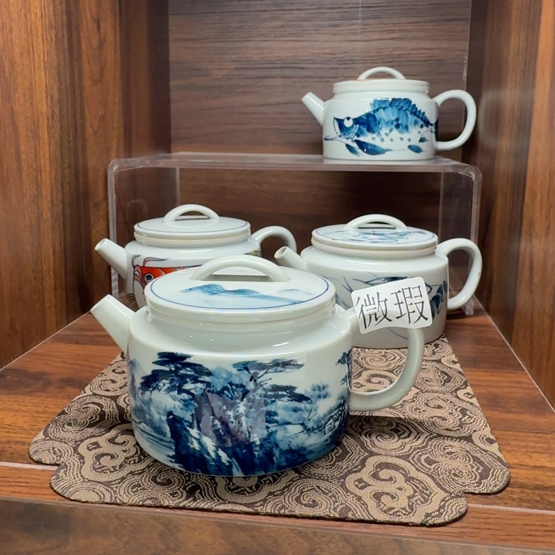 釉下手绘茶具微瑕