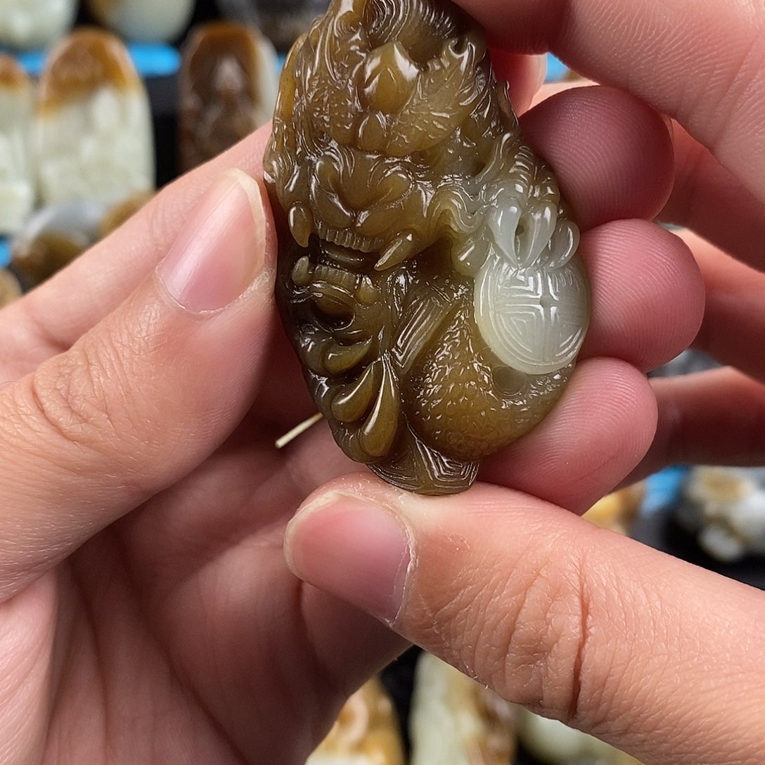 和田玉挂件未镶嵌