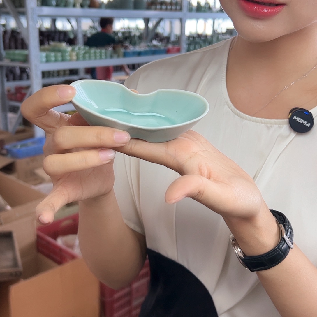 龙泉云间青瓷小米茶器