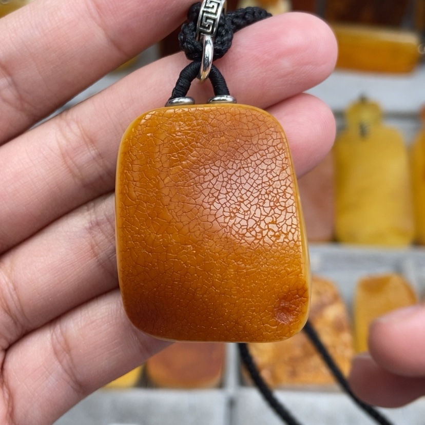 【闪购商品】琥珀珠宝奇石未镶嵌