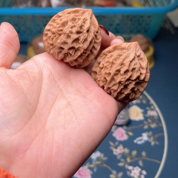 文玩核桃把件40龙门涧