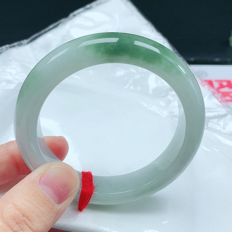 【闪购商品】翡翠手镯未镶嵌天然翡翠