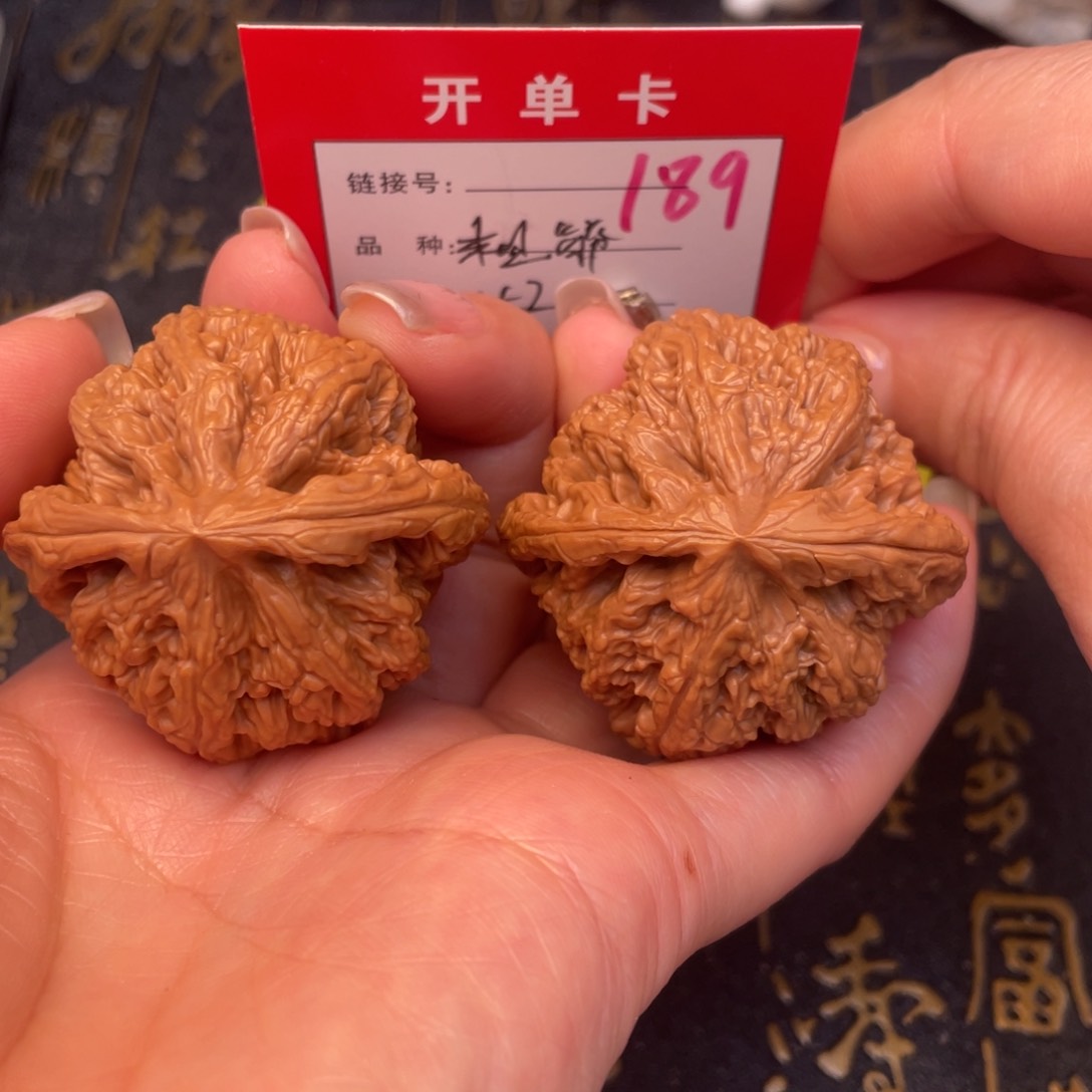 桃核吊坠文玩的好的