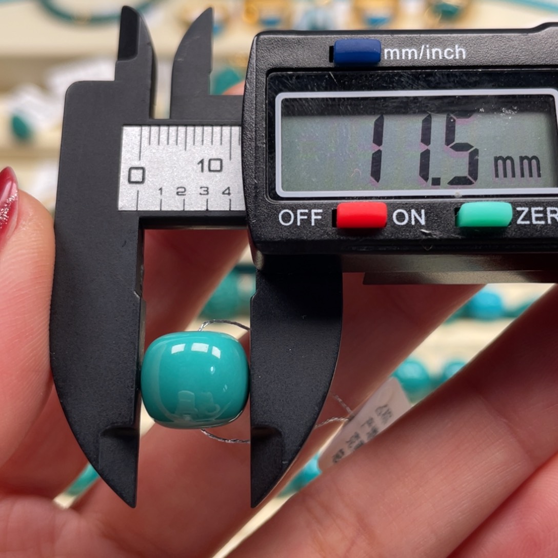 未镶嵌绿松石珠宝奇石老型