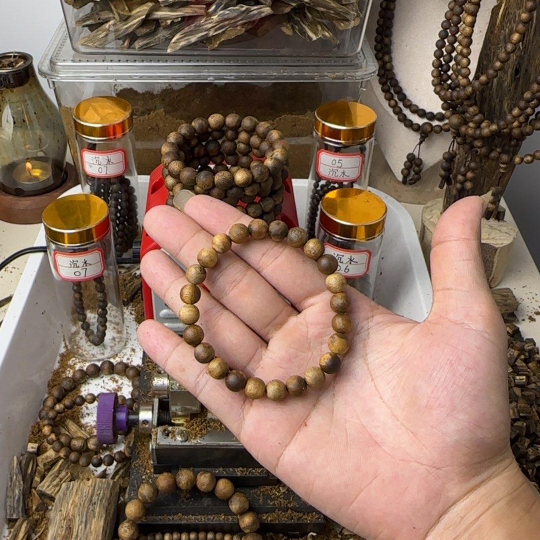 大***啦沉香沉香碎屑高油脂花香甜凉卡08单圈