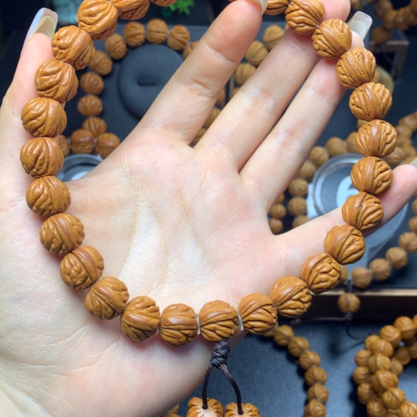 【闪购商品】桃核手串周*厚火麒麟13手持