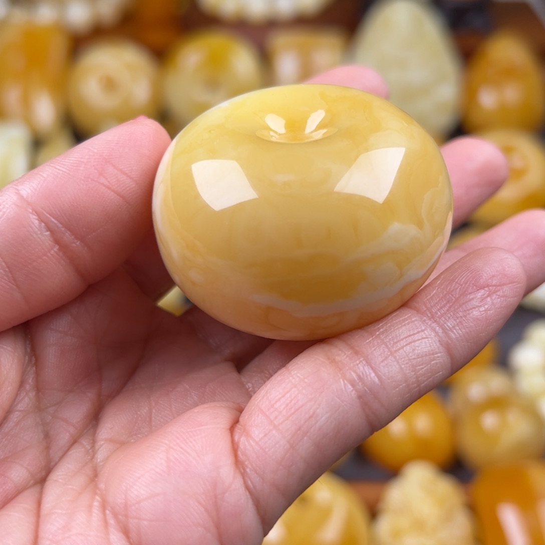琥珀颈饰未镶嵌纯天然琥珀蜜蜡无优化