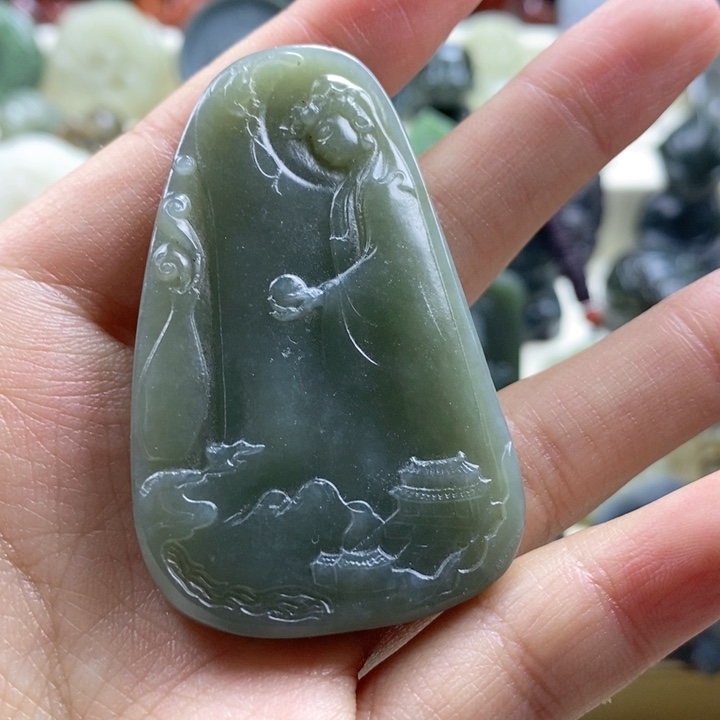 和田玉颈饰未镶嵌