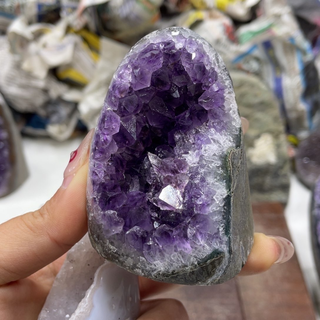 紫晶大型摆件（非配饰）未镶嵌