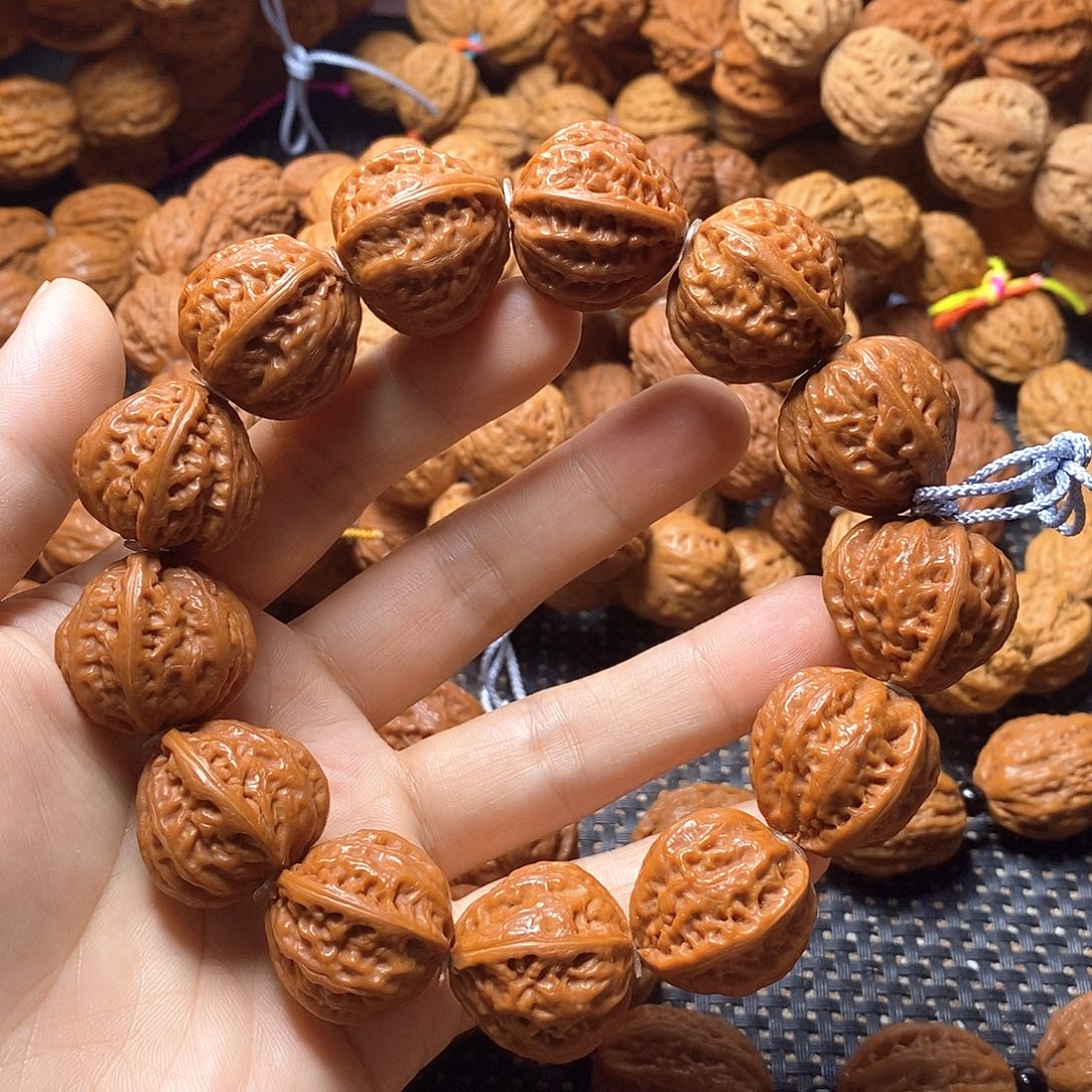 桃核手串粗筋元宝