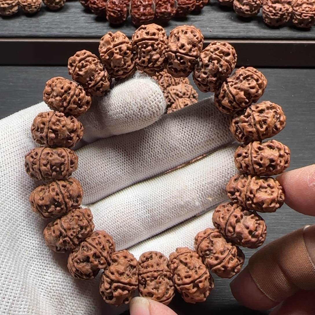 金刚菩提手串18mm天然纽扣（扇面）