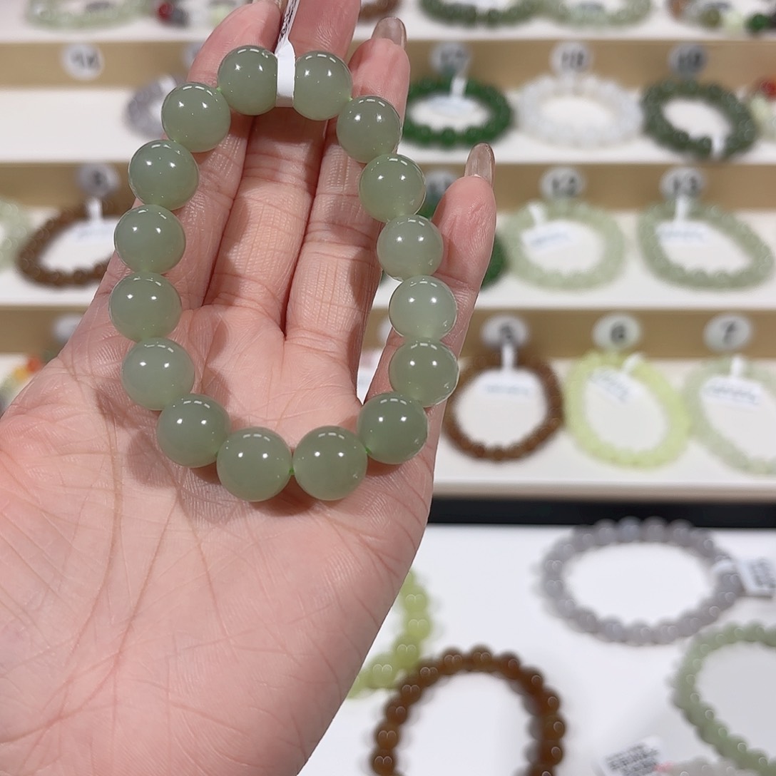 未镶嵌和田玉手串v