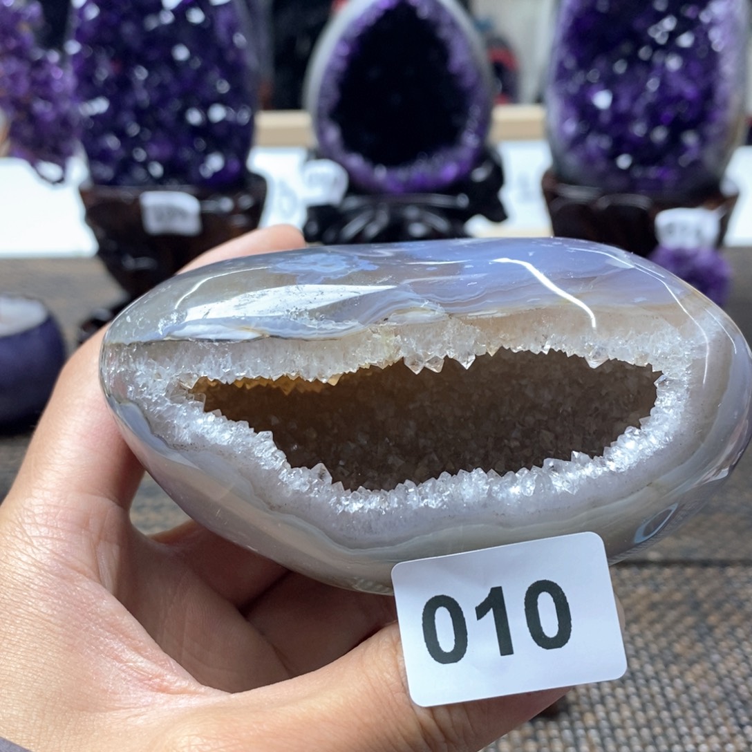 紫晶大型摆件（非配饰）未镶嵌